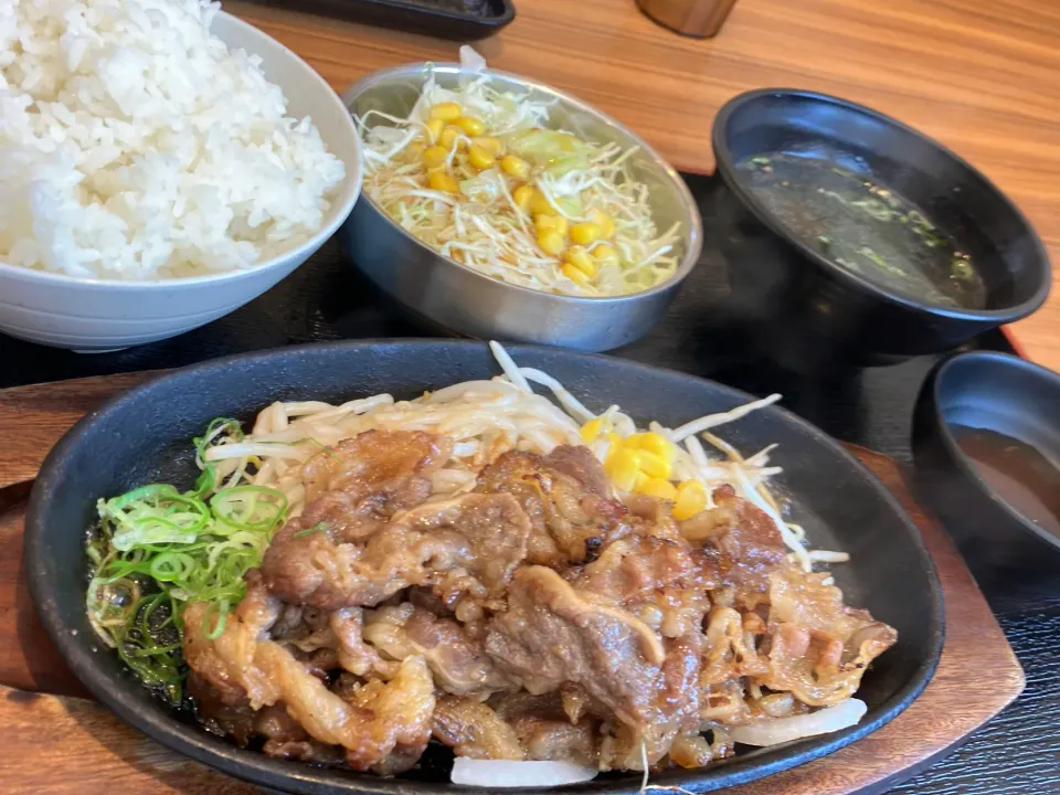 カルビ定食（大盛り）🐮|まさとさん