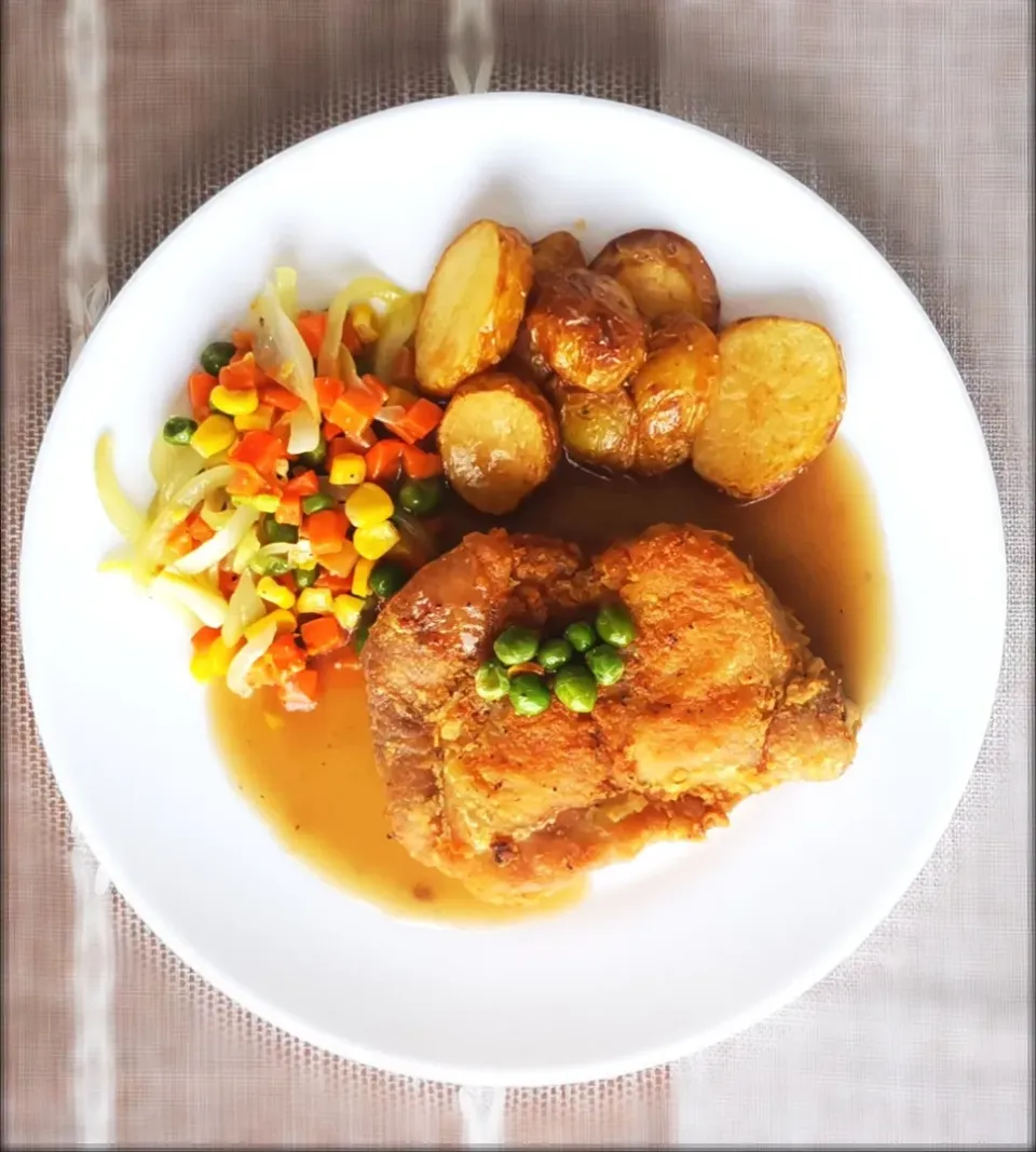 Hainanese Chicken Chop (Malaysia 🇲🇾)|Jorge Bernal Márquezさん