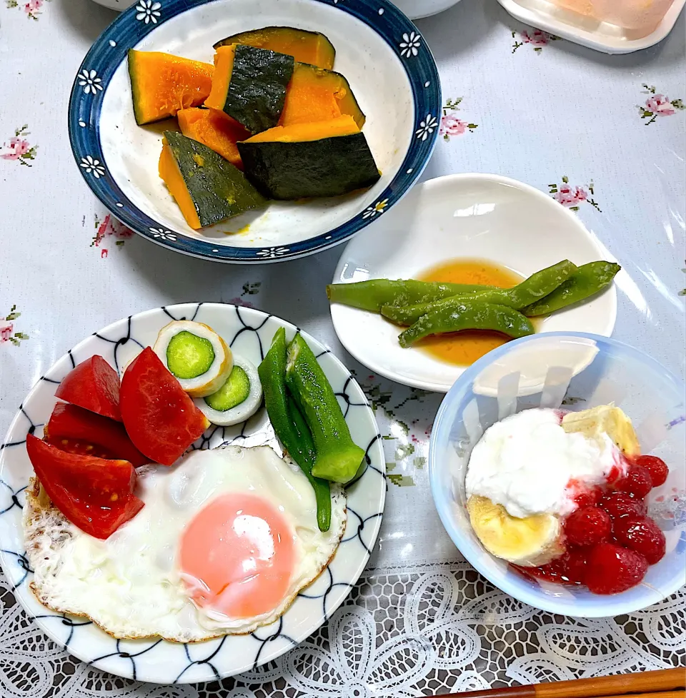 夏野菜満載の朝ごはん|つるひめさん