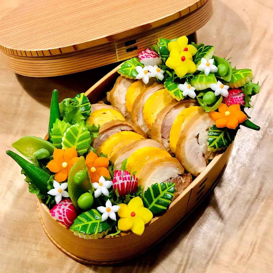 鶏チャーシュー丼弁当|1480_kojiさん