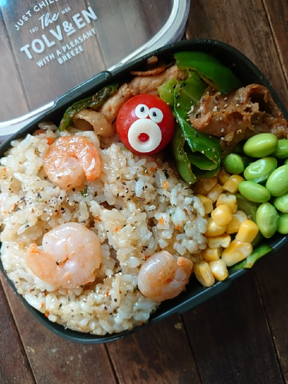 Snapdishの料理写真:漢の…次女用🍱エビチャーハンと回鍋肉の中華弁当|ᵏᵒᵘさん