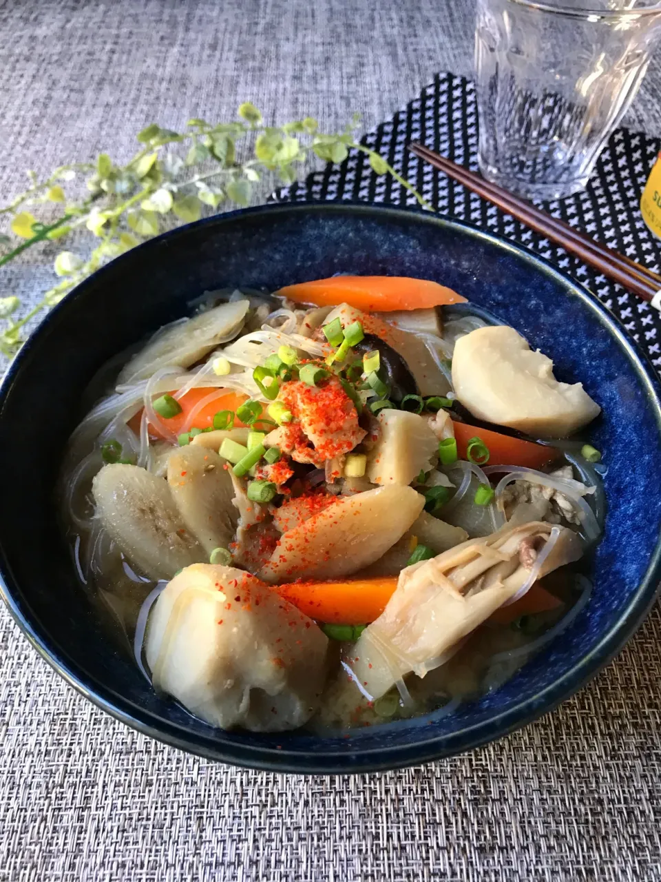 Snapdishの料理写真:エアコンで冷えた身体にほっこり夏の芋煮🧡|まなまな♡さん