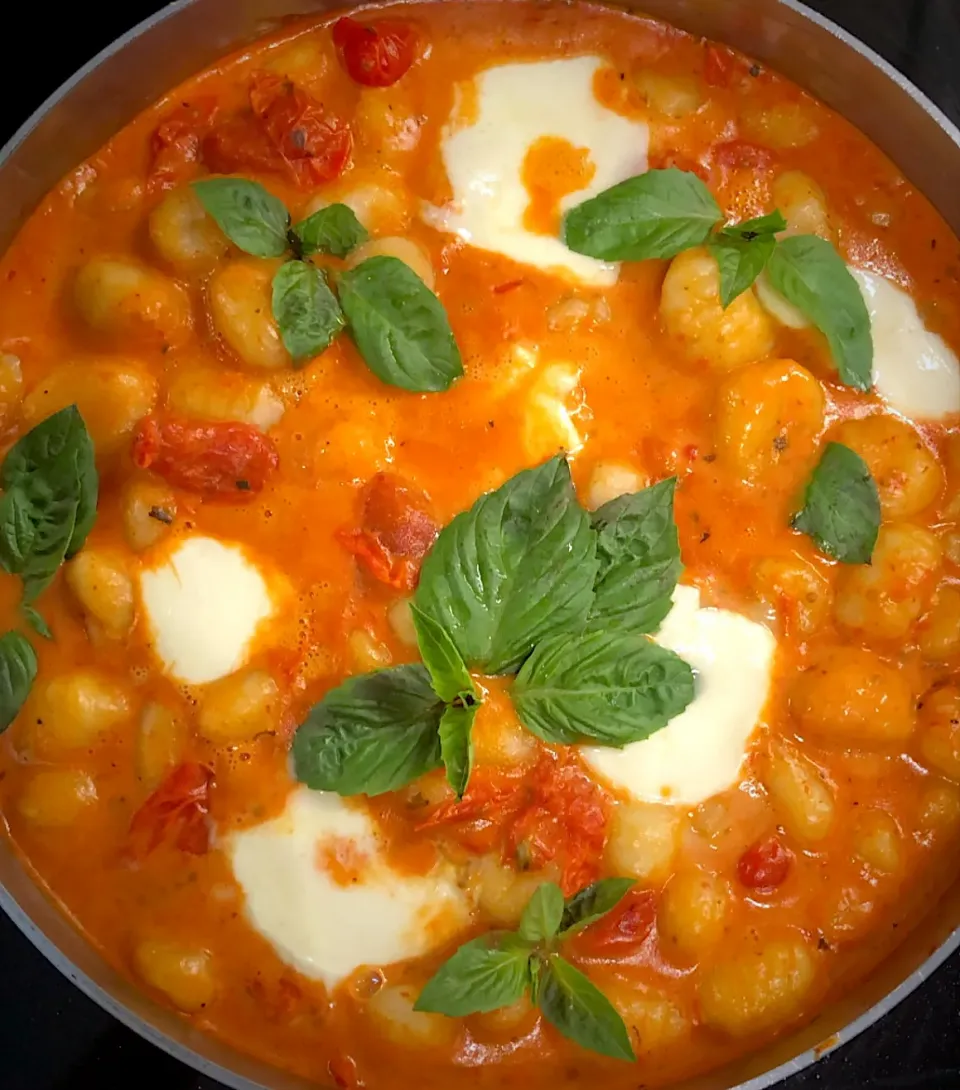 Creamy tomato gnocchi with burrata|Bさん