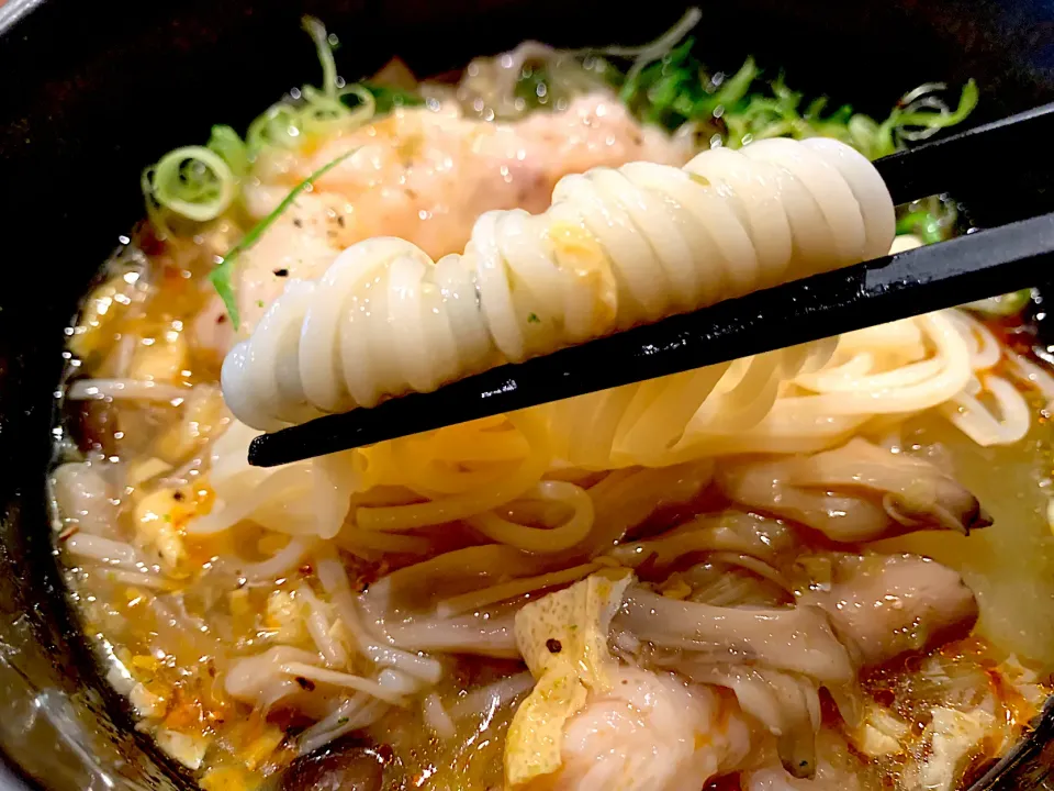 Snapdishの料理写真:4種のきのこと冬瓜の冷しサンラーそうめん|半田手延べそうめんの店 阿波や壱兆さん