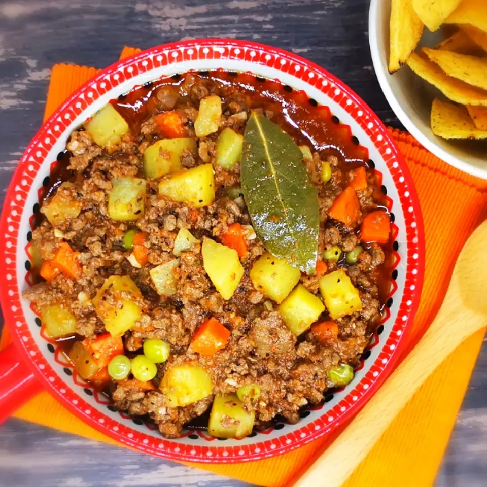 Picadillo - Mexican mince beef and vegetables stew in Chipotle sauce.|Jorge Bernal Márquezさん