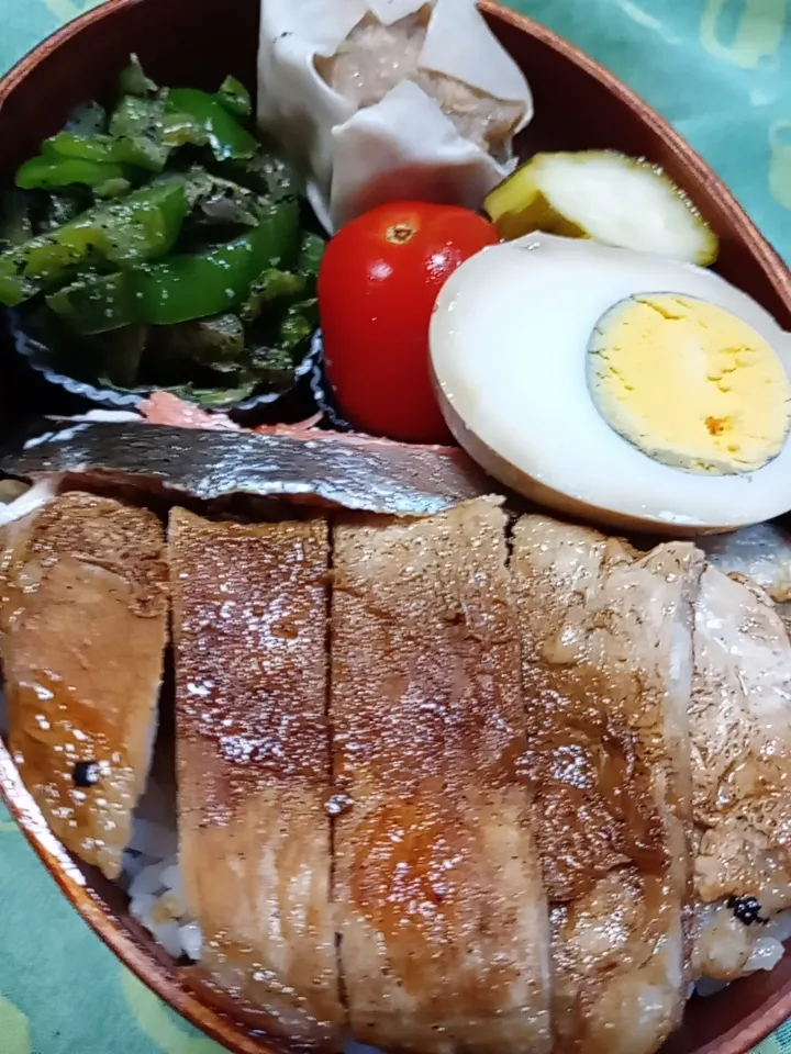 Snapdishの料理写真:高校生男子曲げわっぱ弁当|JUNさん