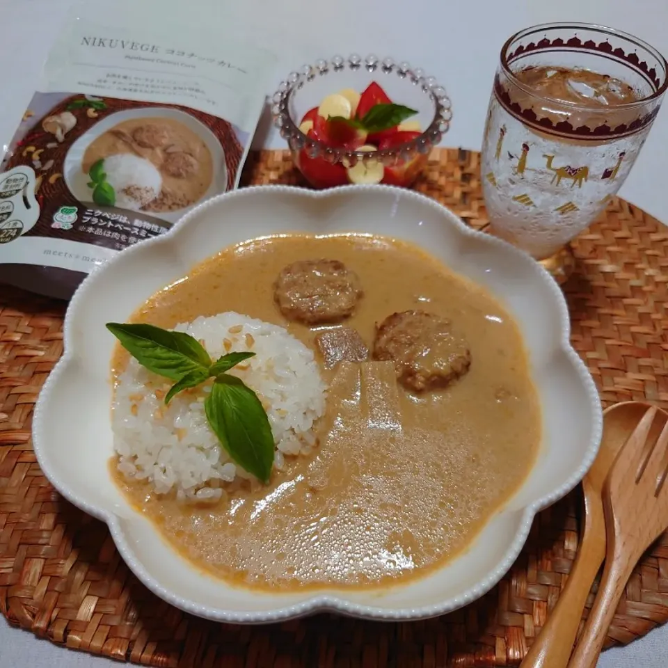 Snapdishの料理写真:NEKUVEGE ココナッツカレー|みかんちょこさん