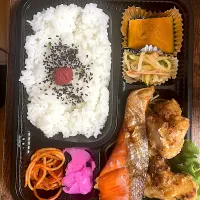 鮭唐揚げ弁当|まやかさん