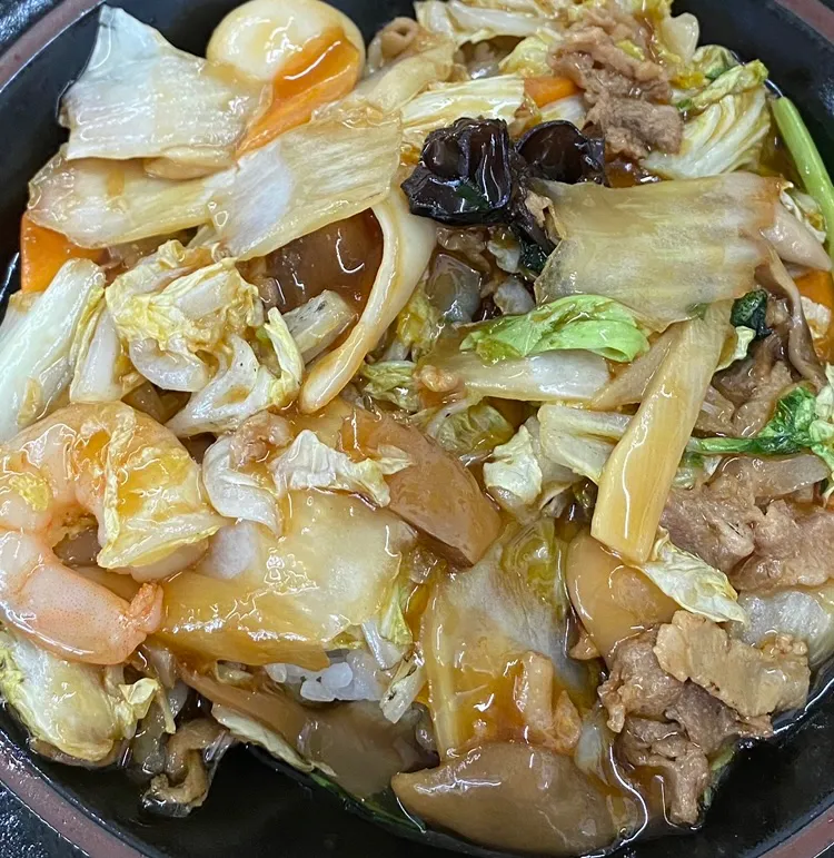 お昼は冷蔵庫の残り物で中華丼(^^)|ばくあんしゃさん