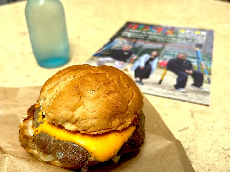 はびきのバーガー🍔&ラムネ|Tak@さん