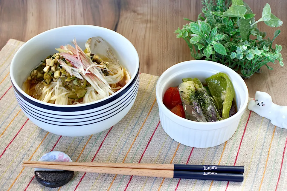 Snapdishの料理写真:だしそうめんと夏野菜の揚げ浸し 23/07/30|しげさん