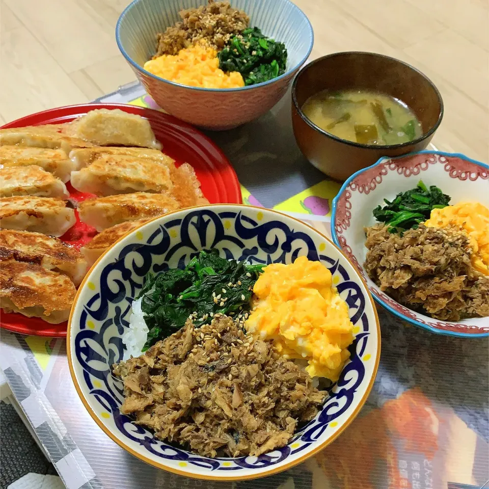 サバ缶で三色丼♬|panchiさん