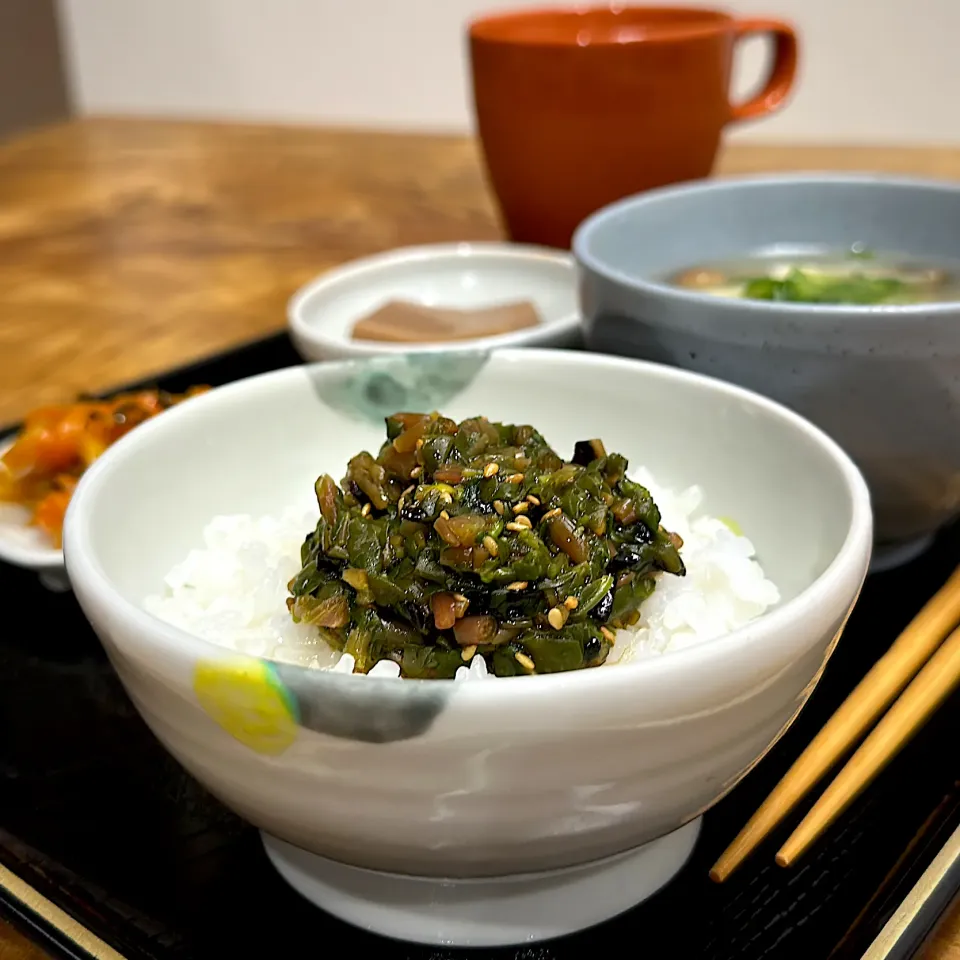 Snapdishの料理写真:雑草パワーをいただき！ネバネバ丼|くまちゃんさん