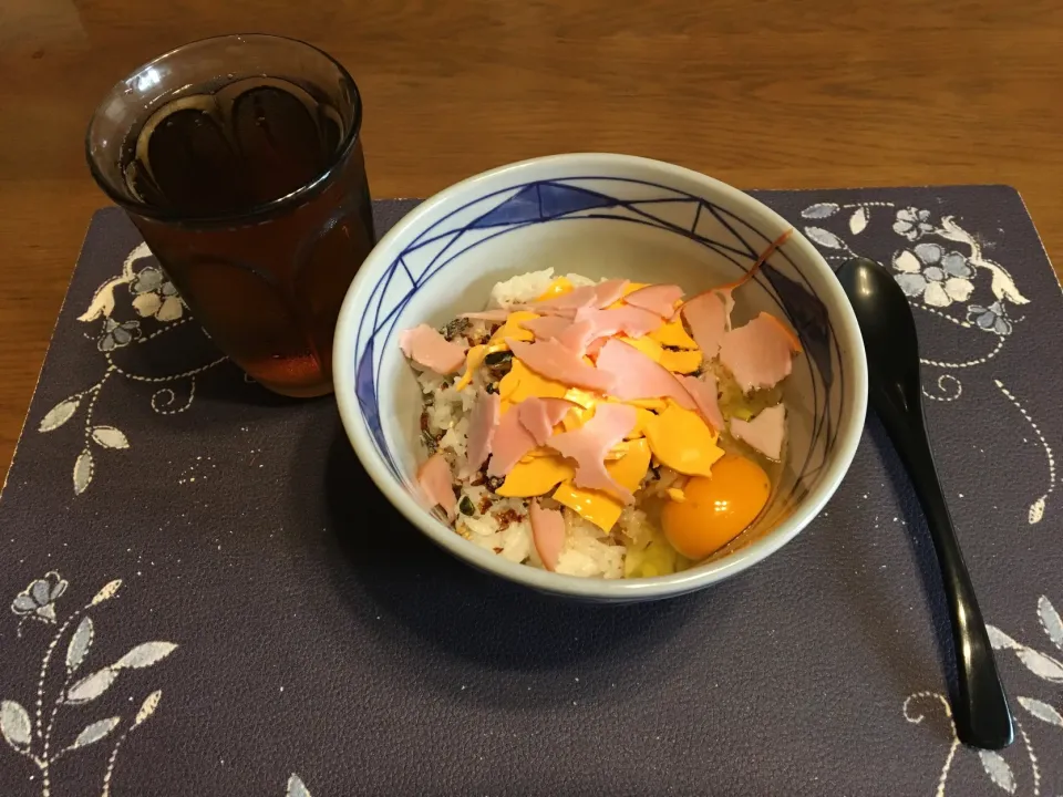 アレンジ卵かけご飯(朝ご飯)|enarinさん