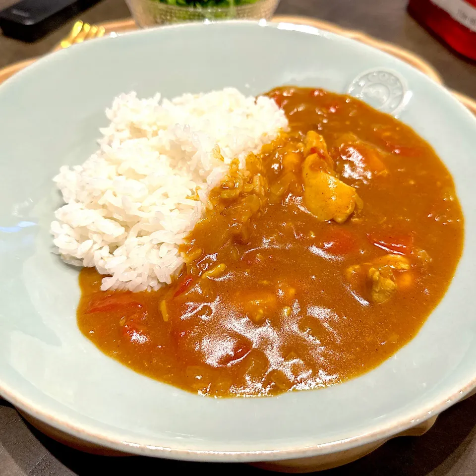 チキンのトマトカレー|ぴっとさん