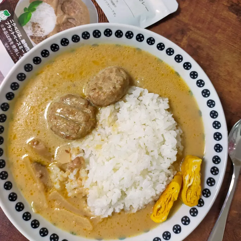 大豆ミートのココナッツカレー|トーコさん