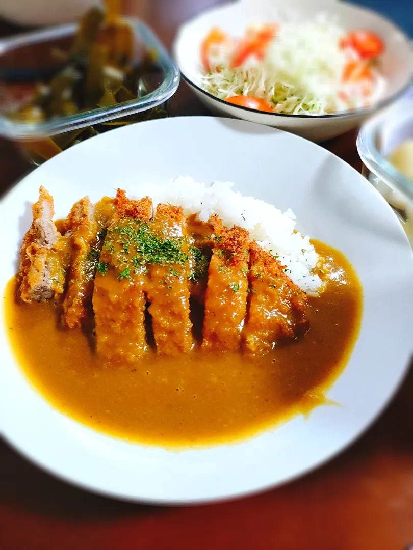 暑い夏にはカツカレー|mikeyさん