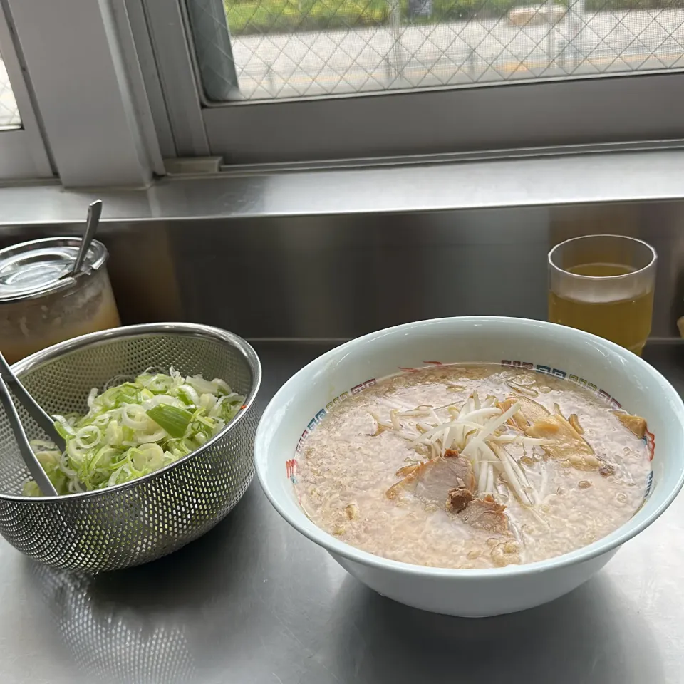 ラーメン|Hajime Sakaiさん