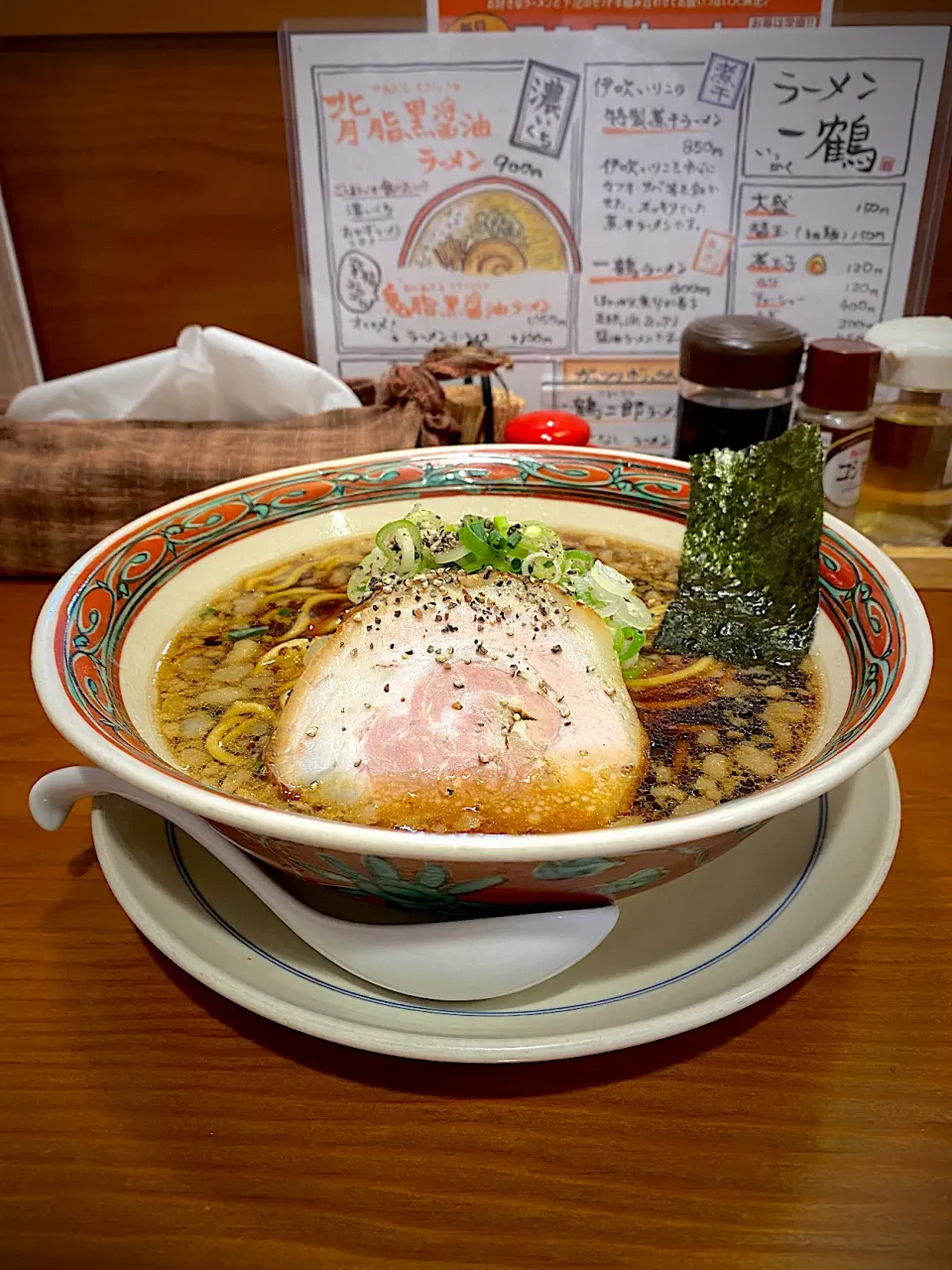 背脂黒醤油ラーメン|髙野泰朋さん