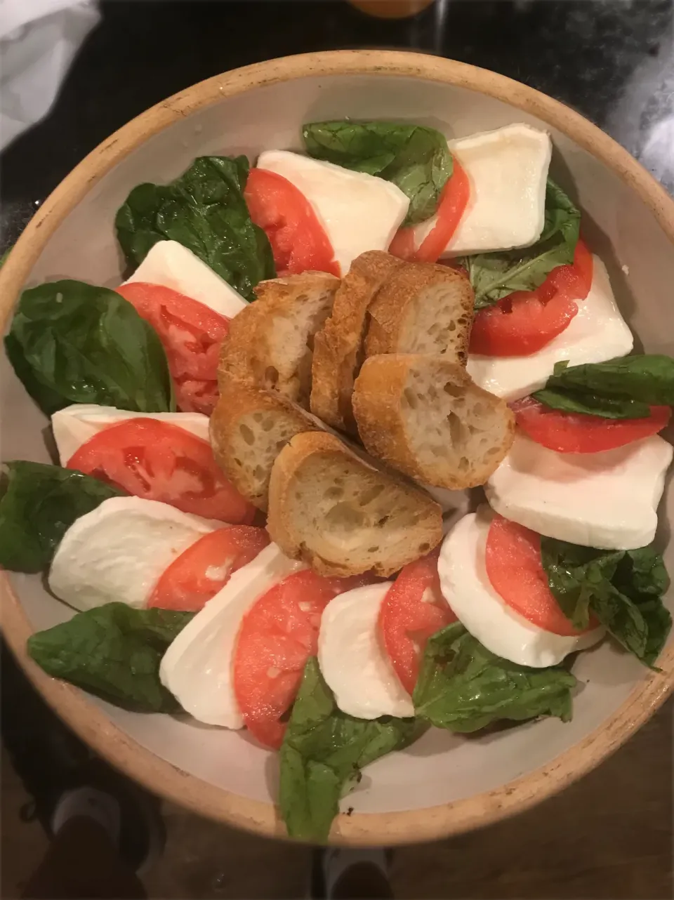 Caprese salad|sadieさん