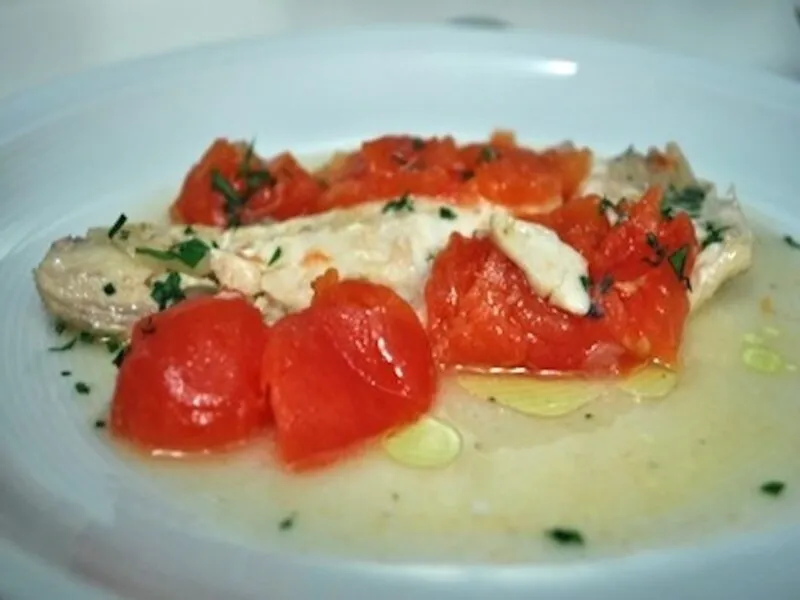 スズキのアクアパッツァレシピ……簡単イタリアンメニュー #AllAbout|All About 料理レシピさん