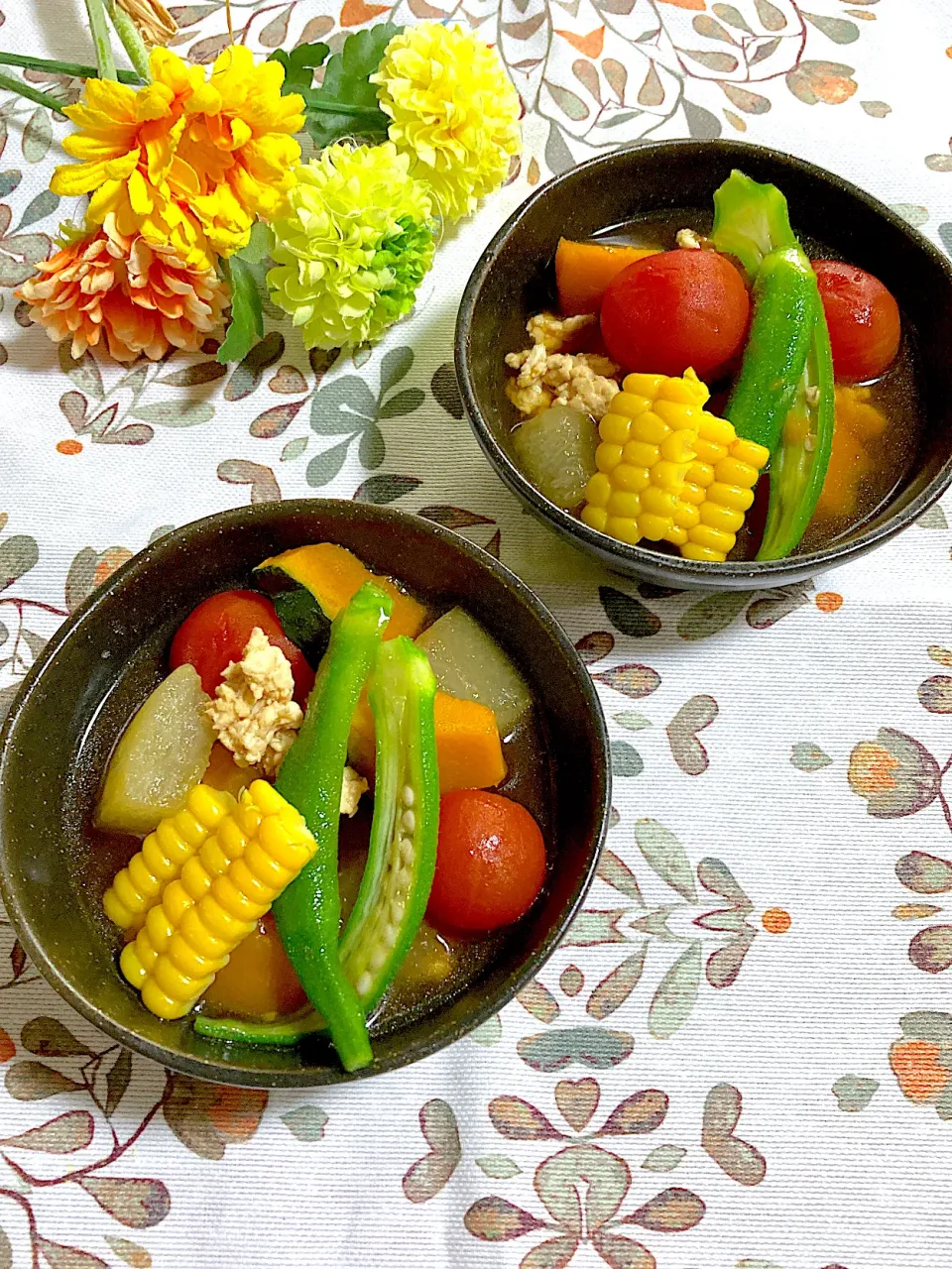 夏野菜とひき肉の餡掛け🌻|ringonamaさん