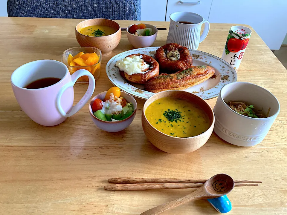 Snapdishの料理写真:戴いたパンで朝ゴパン🥖|さくたえさん