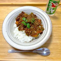 とろーりチーズのキーマカレー|かなとさん