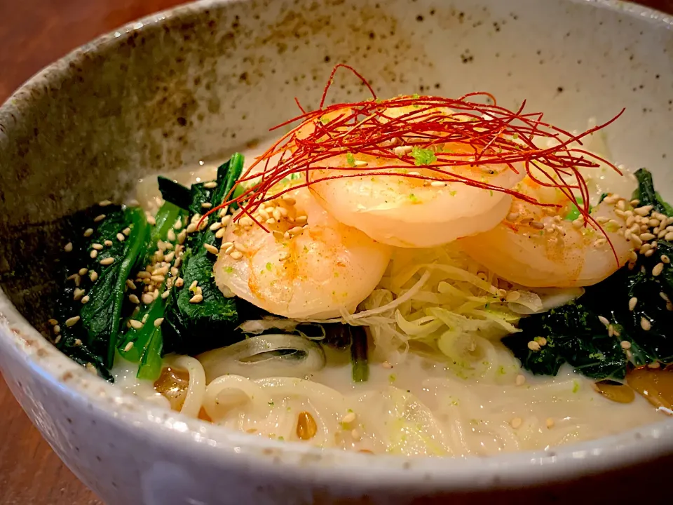 海老と青菜の焦がしニンニク豆乳そうめん|半田手延べそうめんの店 阿波や壱兆さん