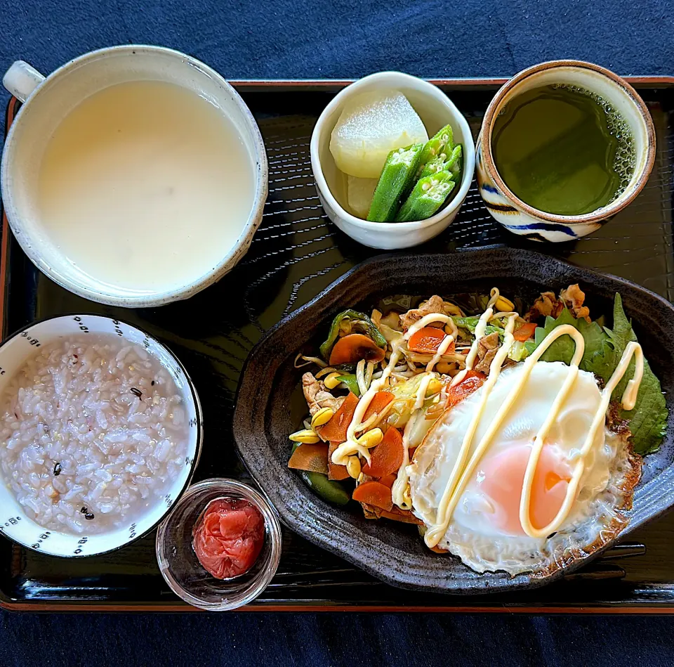 そば抜き焼きそば。それって野菜炒めちゃうん？|くまちゃんさん