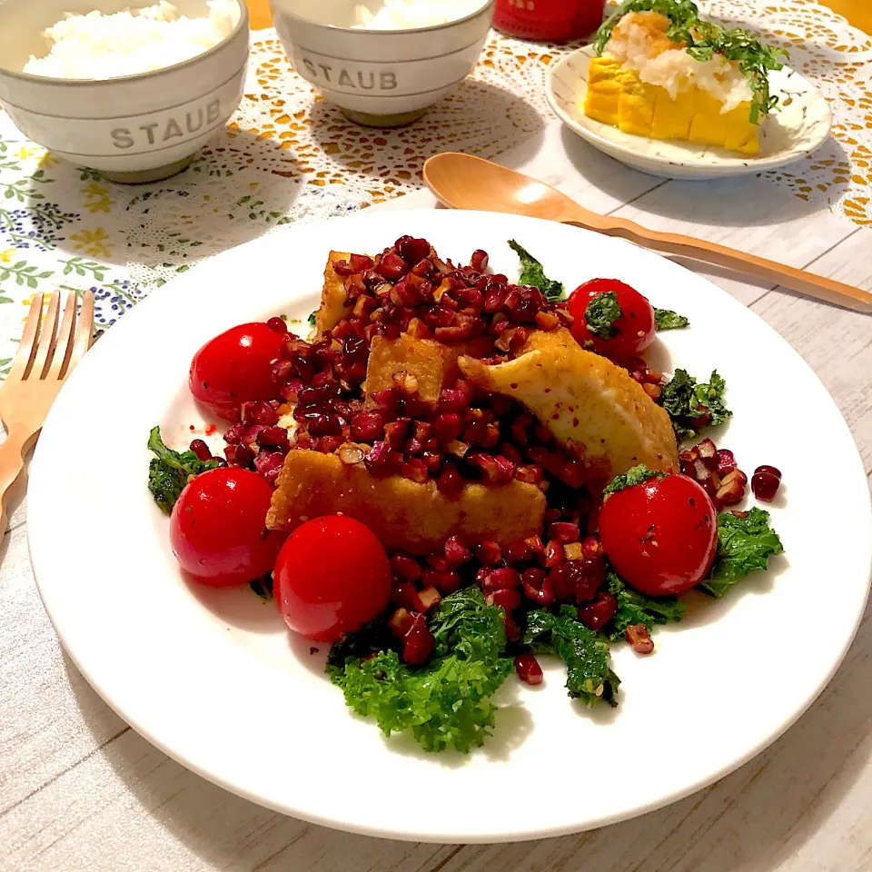 厚揚げと紫とうもろこしのバジル香るバター醤油炒め🌱🌽|さらっと🍀さん