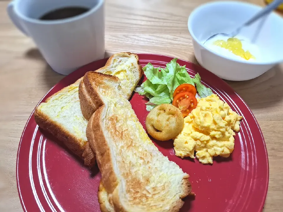 朝ごはん🍴|こももさん