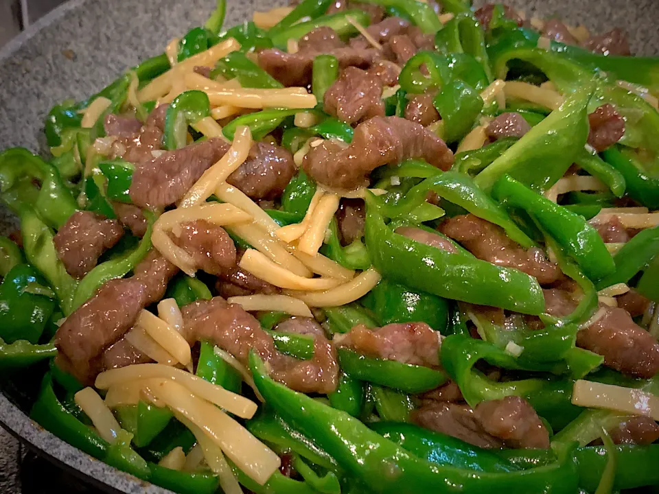 青椒肉絲そうめん|半田手延べそうめんの店 阿波や壱兆さん