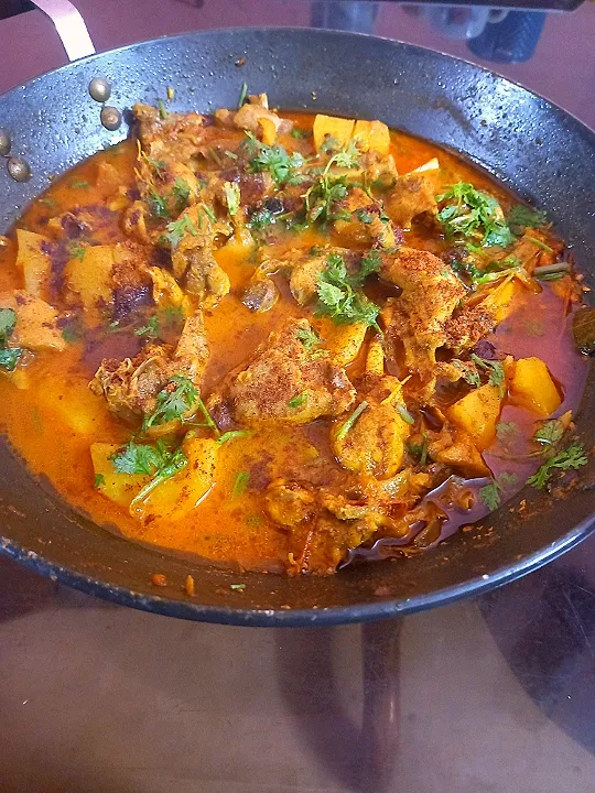 Chicken curry|Moumita Chowdhury Senさん