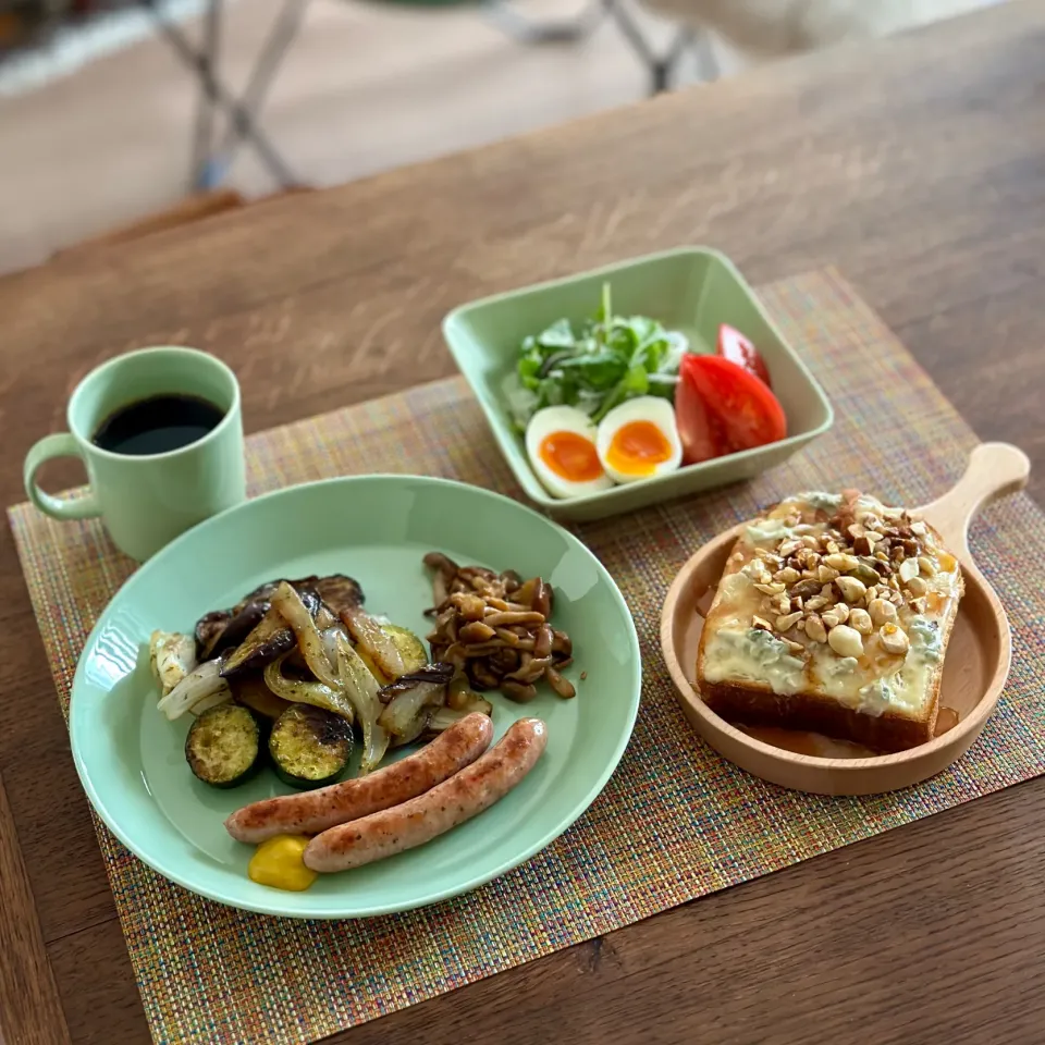 今日の朝ごはん|ぺんぎんさん