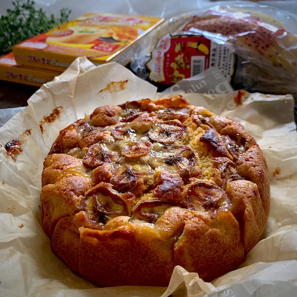 フルーチェキャラメルバナナケーキ|なだちいさん