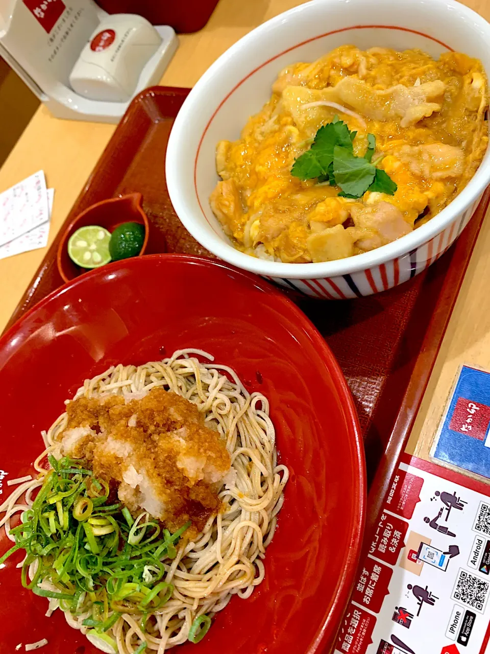 Snapdishの料理写真:なか卯@親子丼とすだちおろしそば|Minor.SSKさん