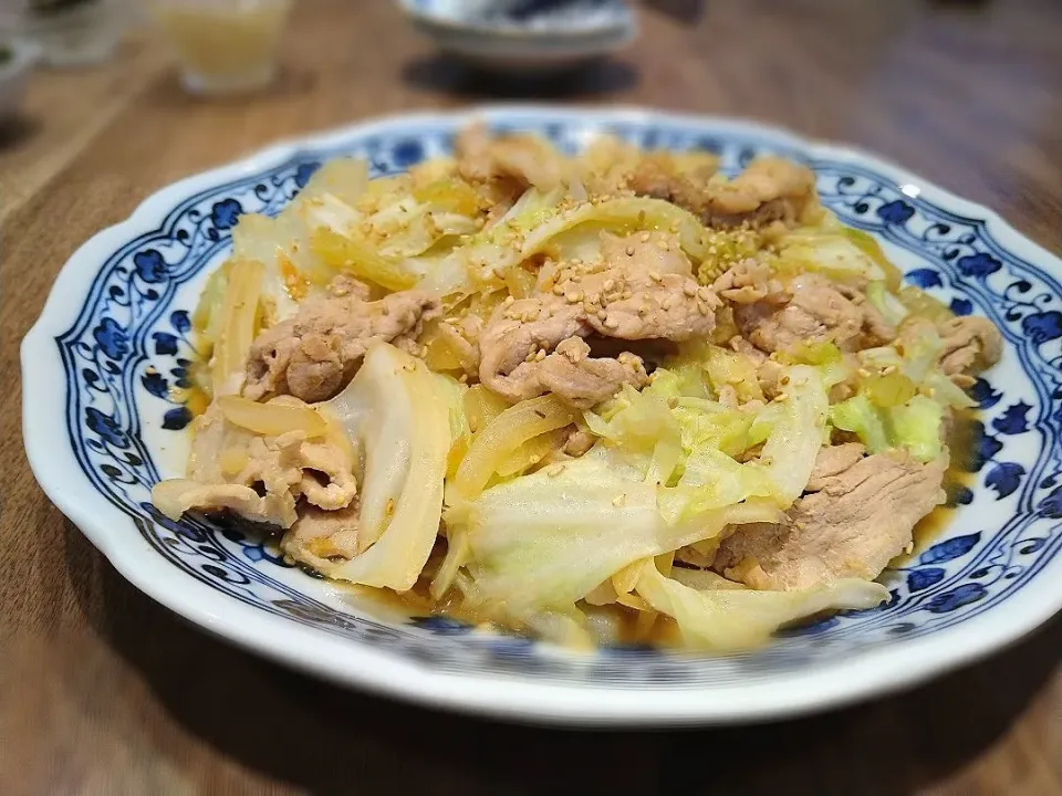 豚肉とキャベツの味噌炒め|古尾谷りかこさん