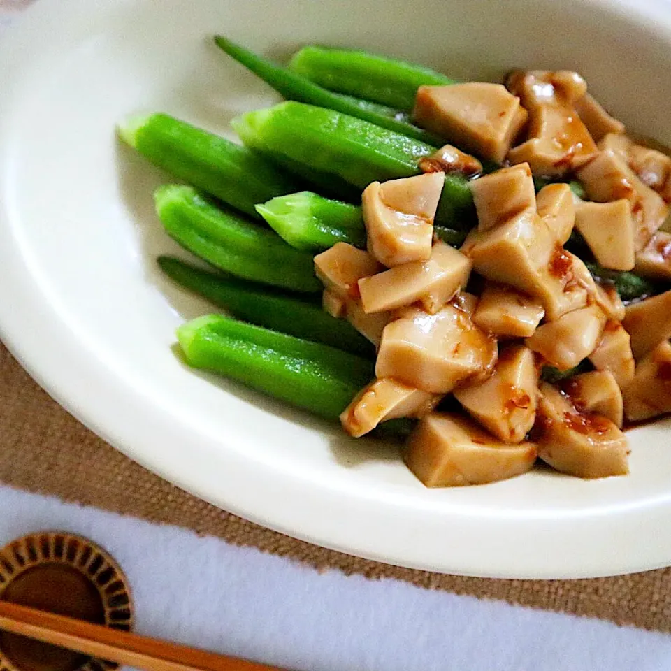 Snapdishの料理写真:おくらと胡麻豆腐たれがけ|@chieko_tanabe_さん