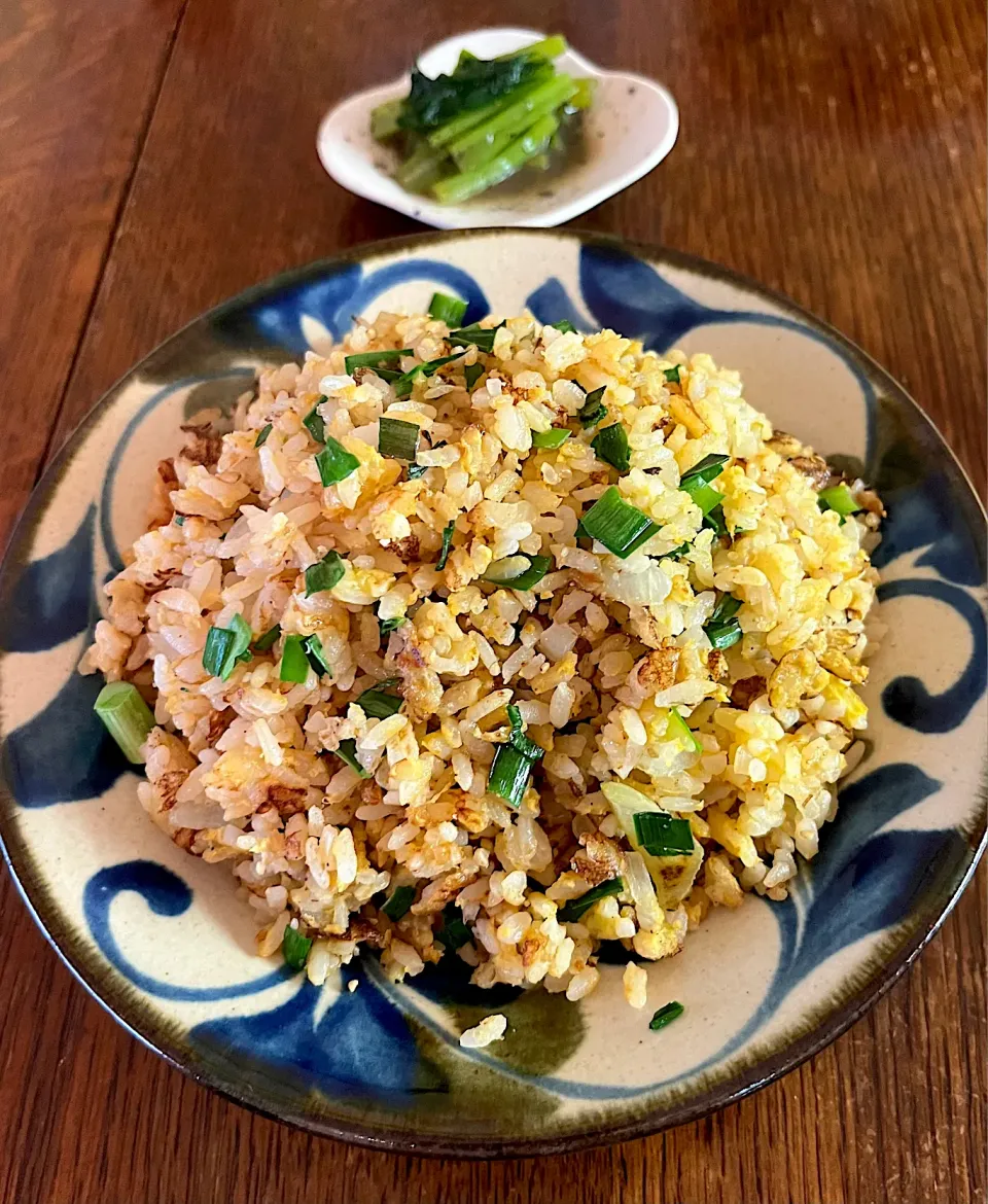 ランチ♯ニラ玉チャーハン|小松菜さん