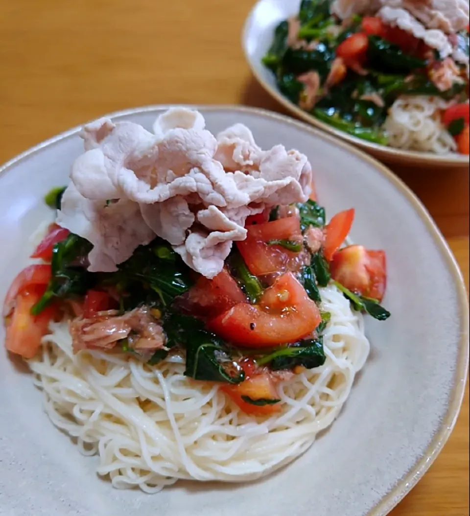 モロヘイヤと冷しゃぶのそうめん|ごはんきろくさん