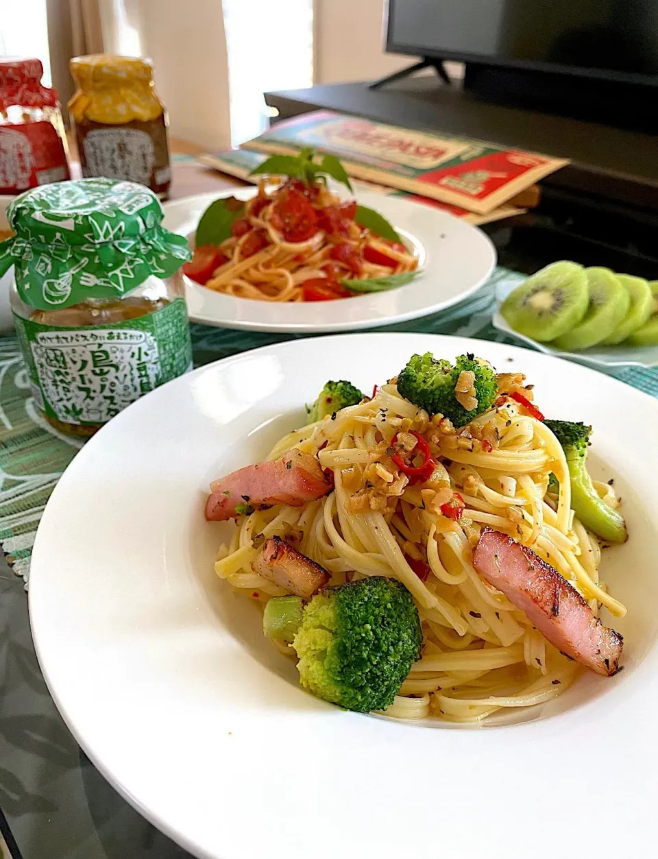 Snapdishの料理写真:ゆかりさんの料理 アルモンデ和風パスタ🍄〜オリーブパスタ〜|ゆかりさん