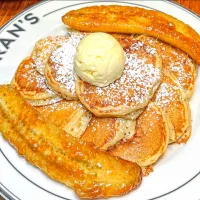 Banana Pancakes for Breakfast 🍌🥞
...
...
Mmmmm... Sweet, Yummy & Flavorful 🥰