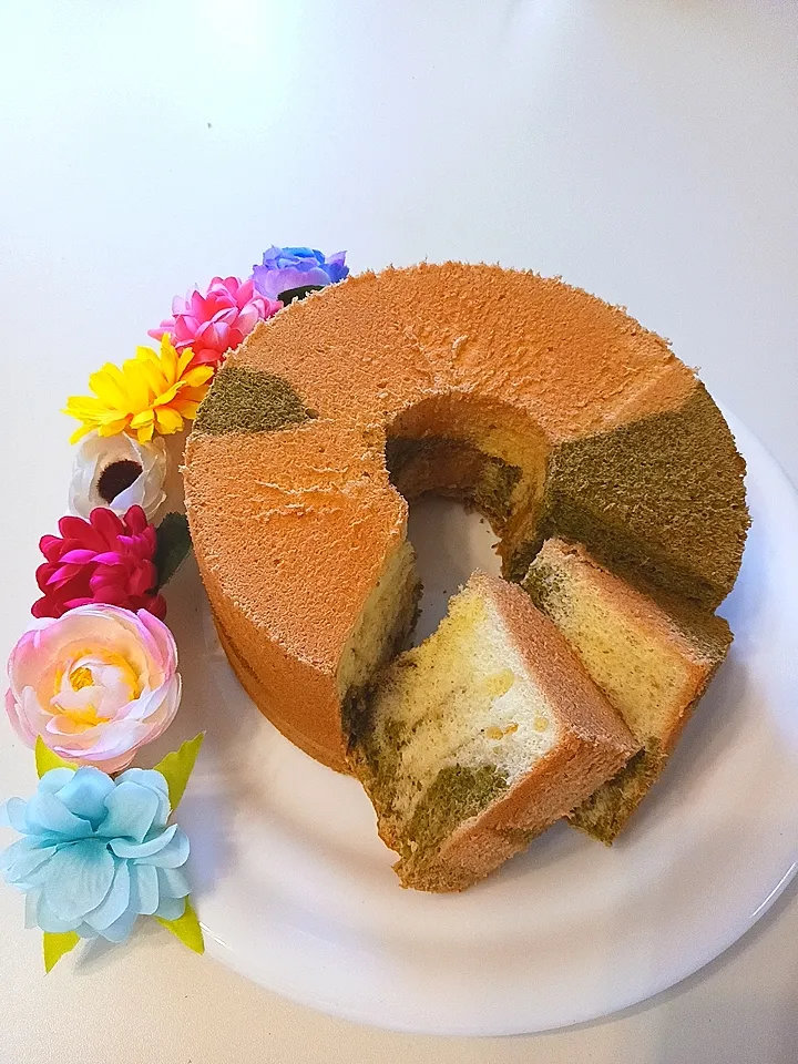 Snapdishの料理写真:抹茶シフォンケーキ|Madeleineさん