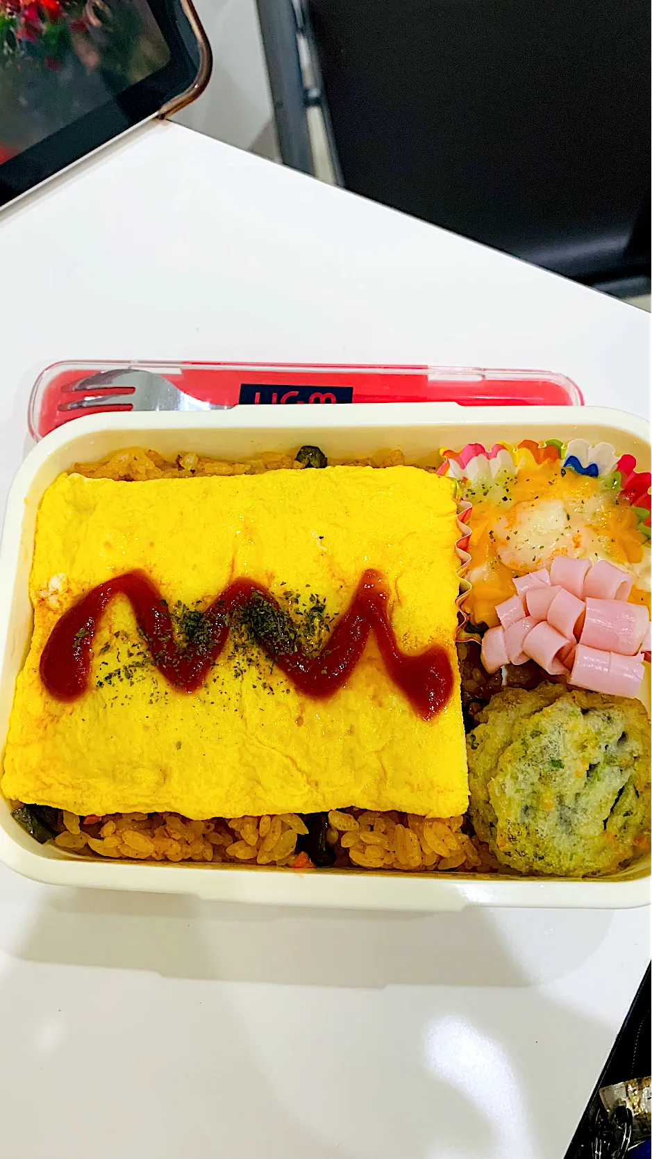 オムライス弁当🍱💕|ちはるさん