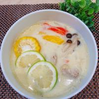豆乳でトムカーガイ