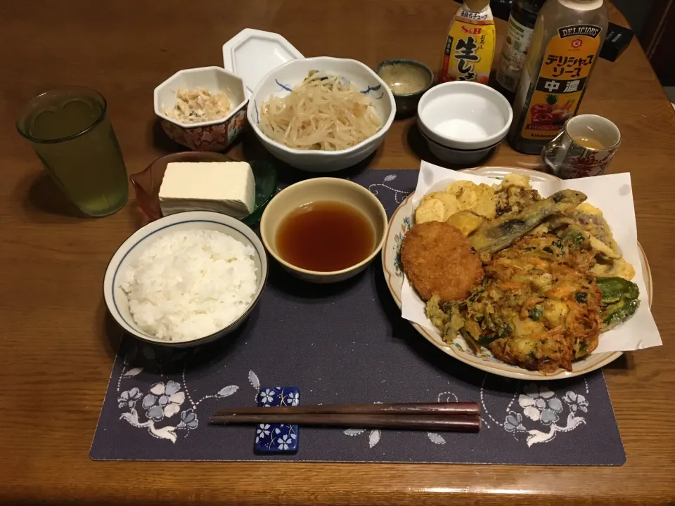 天ぷら盛り合わせ、もやしのお浸し、冷奴、数の子山葵漬け(夕飯)|enarinさん