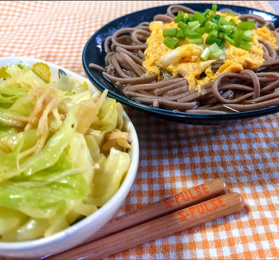 Snapdishの料理写真:とろ卵あんかけ蕎麦
痩せる🫒キャベツマリネ|マギーさん