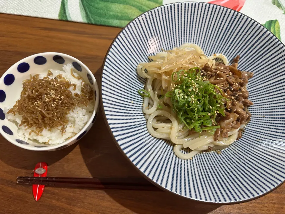 冷やし牛肉ぶっ掛けとじゃこご飯|まささん