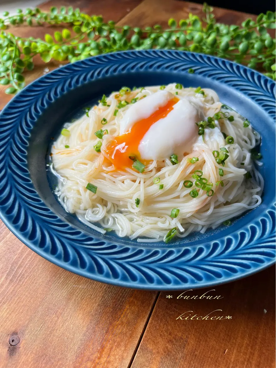 リュウジさんの【無限油そうめん】|ハナたなさん